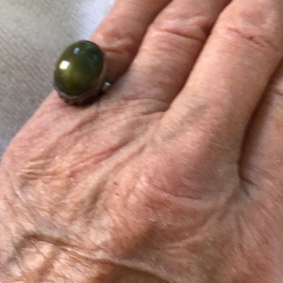 Sterling Silver ring with agate setting. 6.5 - Picture 3 of 4